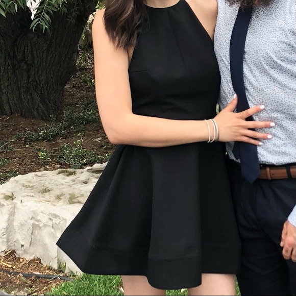 ⭐️Mini Dress with Bow in Black - Picture 11 of 11